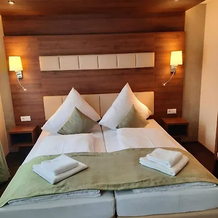 Stadt Hotel Reutlingen * Reutlingen